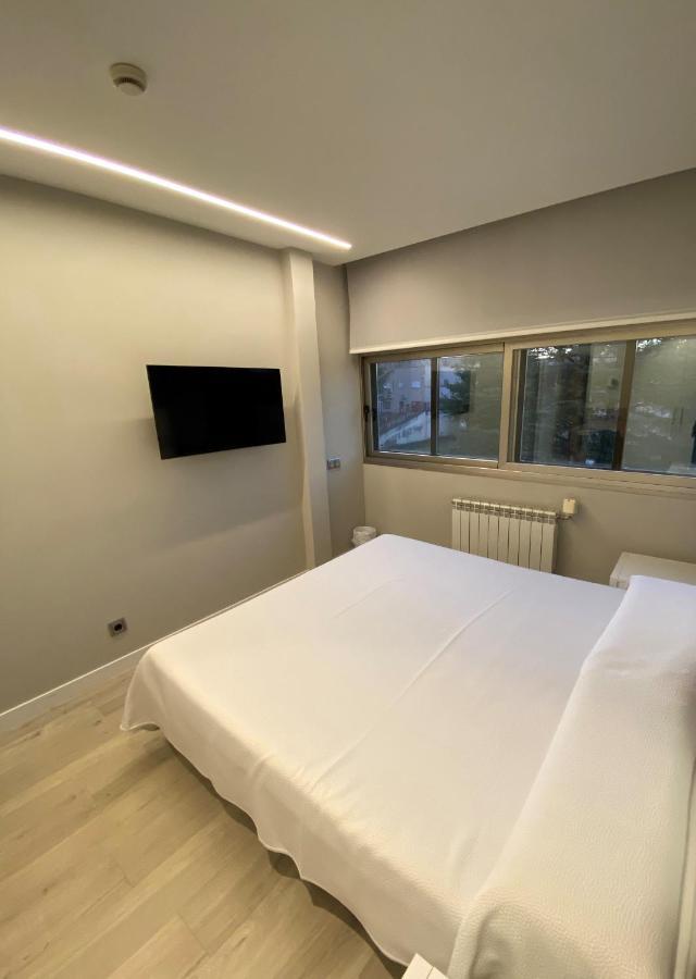 Hotel Escuela Madrid Luaran gambar
